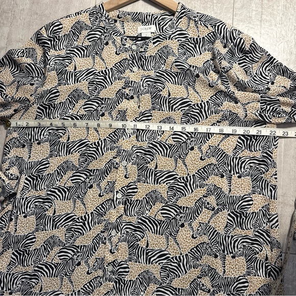 J crew womens button up zebra Animal Print Button-Up Blouse Sz L - Picture 6 of 8